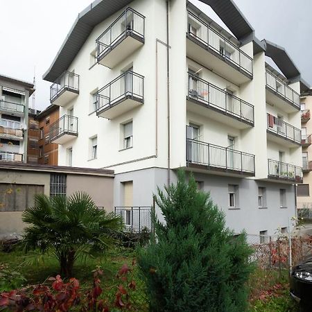 Casa Vacanze Valeria سوندريو المظهر الخارجي الصورة