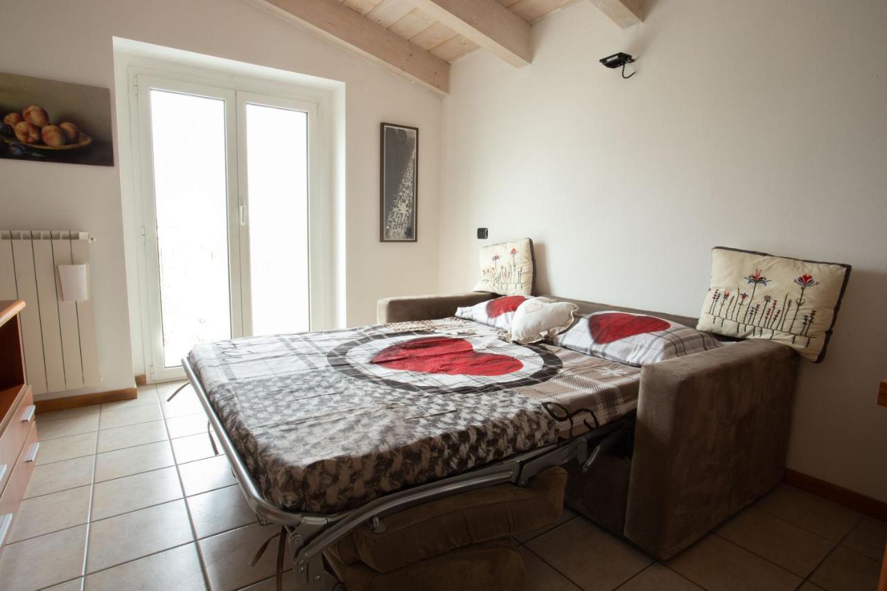 Casa Vacanze Valeria سوندريو المظهر الخارجي الصورة