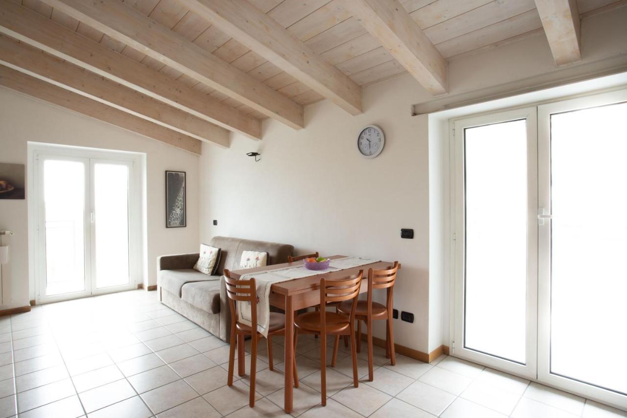 Casa Vacanze Valeria سوندريو المظهر الخارجي الصورة