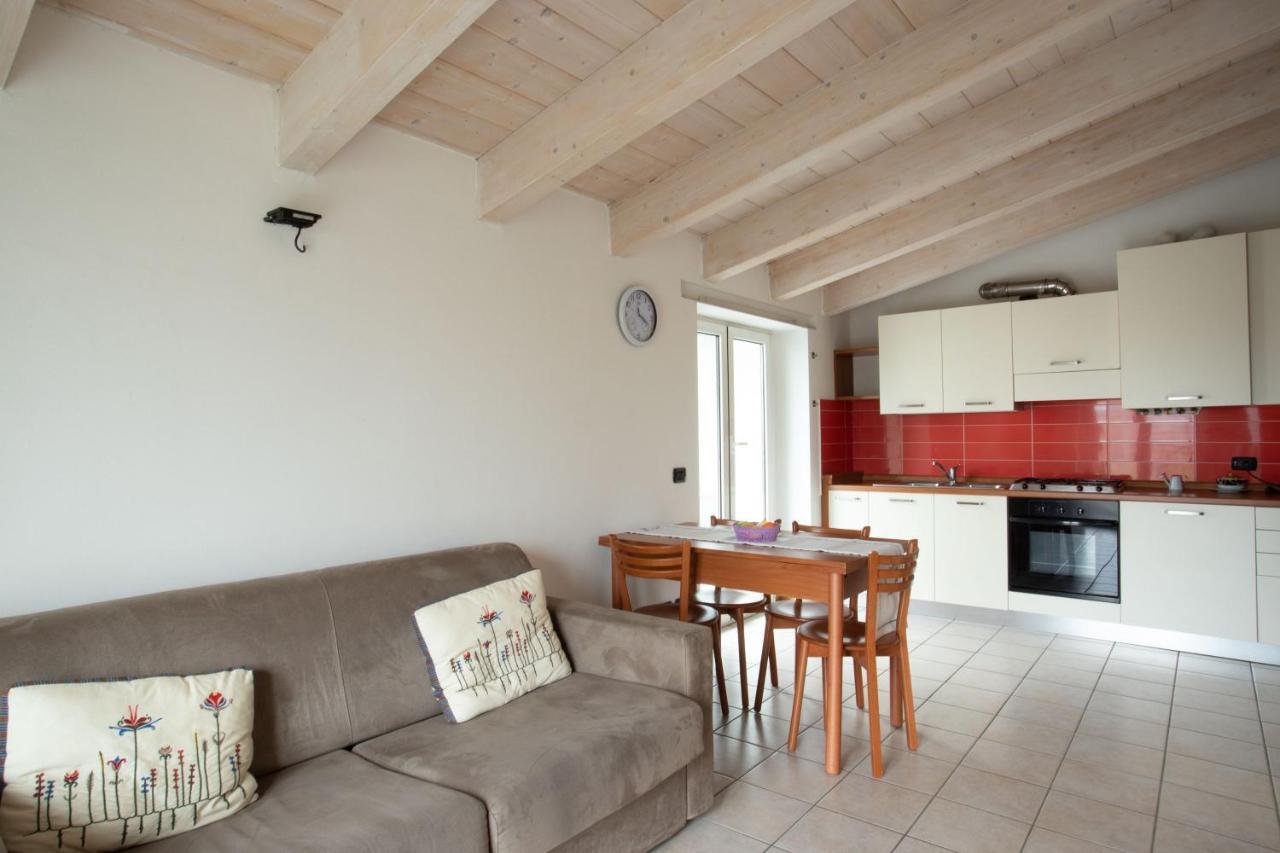 Casa Vacanze Valeria سوندريو المظهر الخارجي الصورة