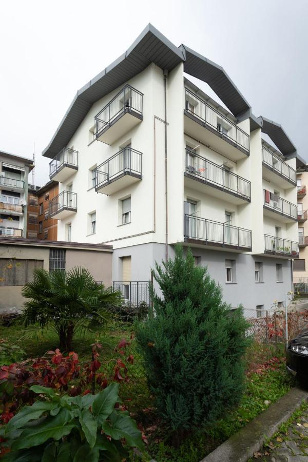 Casa Vacanze Valeria سوندريو المظهر الخارجي الصورة